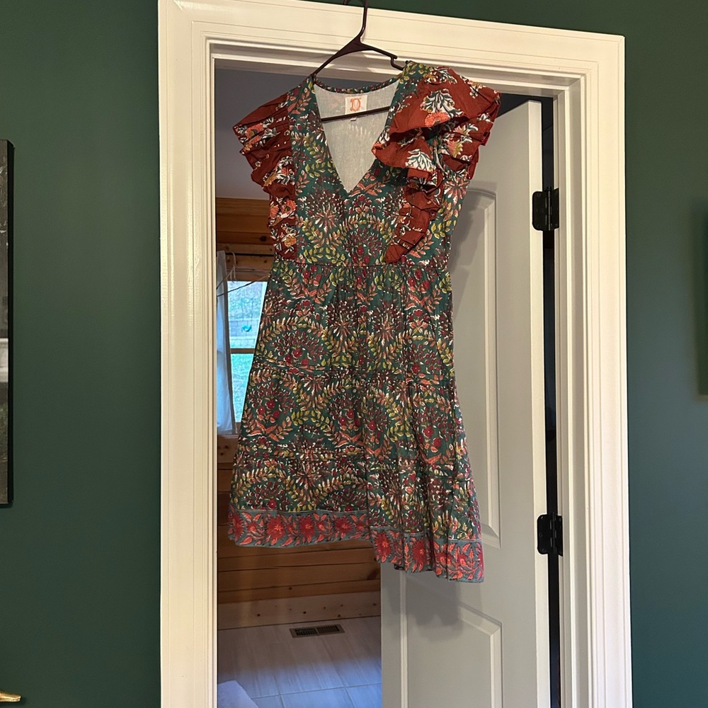 Victoria Dunn NWOT dress